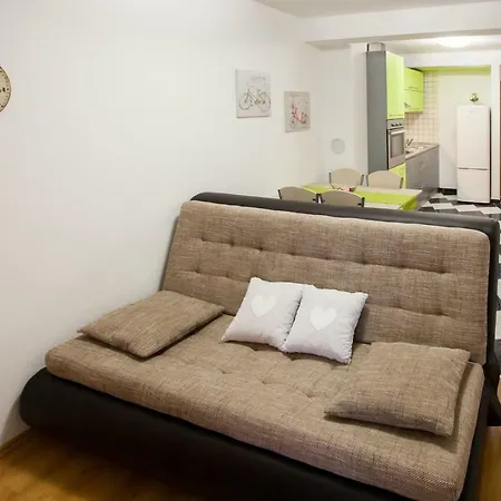 Katarina Apartment *